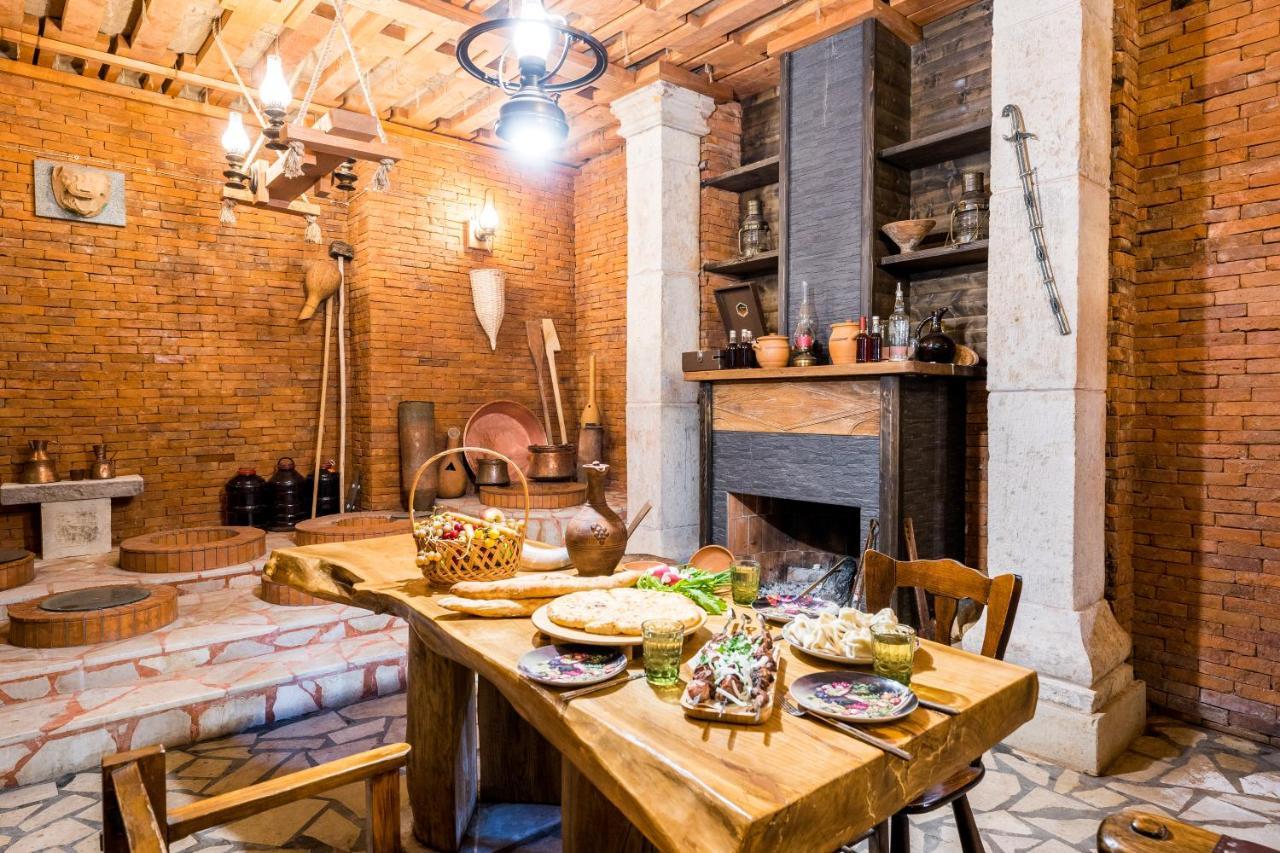 库塔伊西 Georgian House酒店 外观 照片